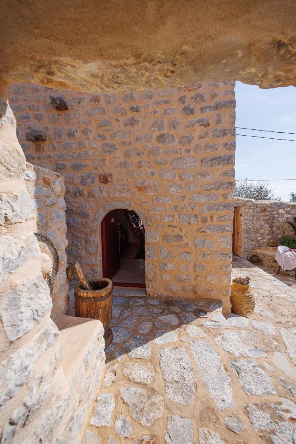 Lithos Stone Suites Areopoli Exterior foto